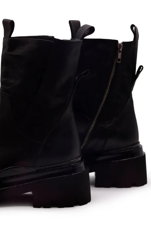 Ankle Boot Shiny Black