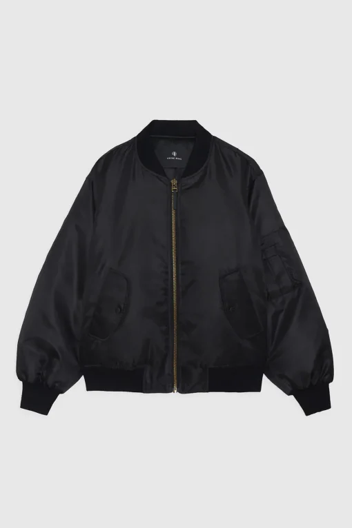 Bomber Leon