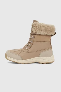 Boots Adirondack