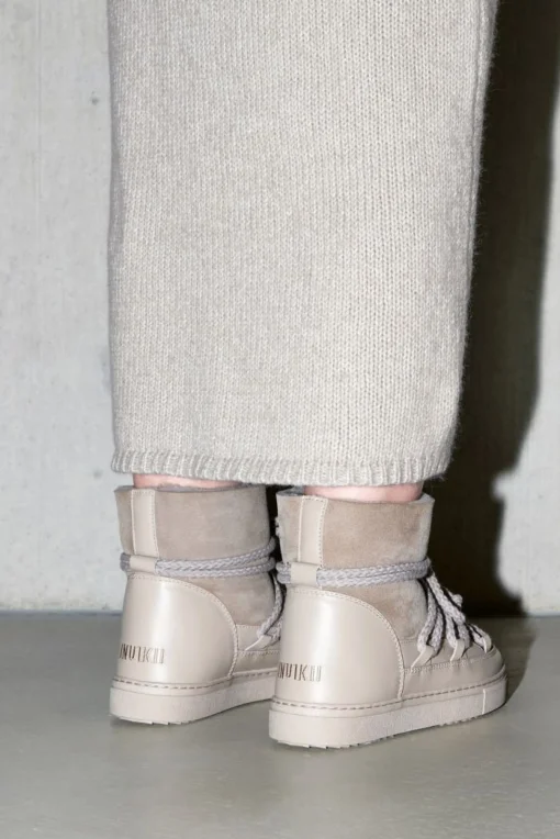 Boots Classic