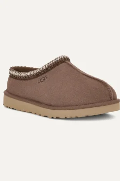 Boots Tasman