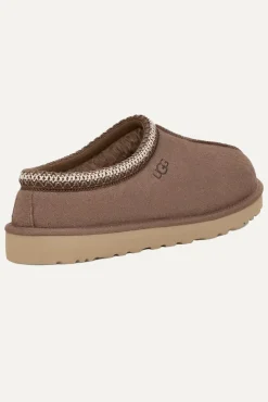 Boots Tasman