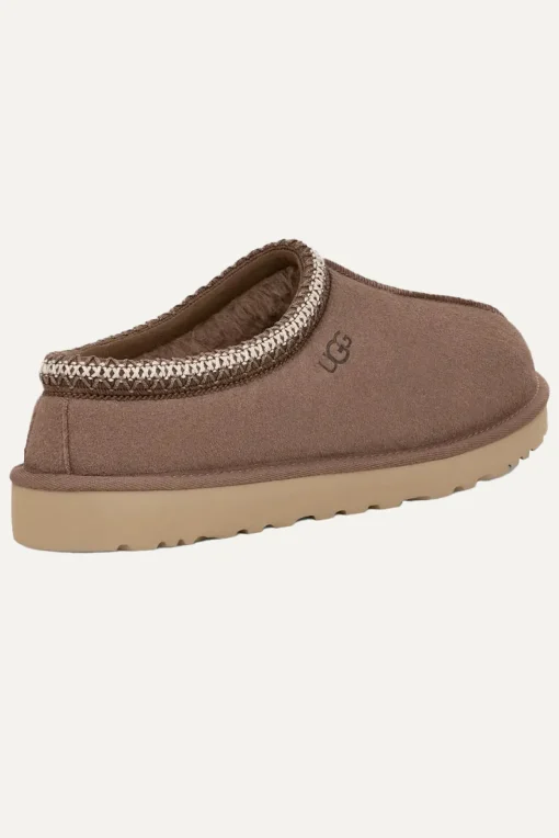 Boots Tasman