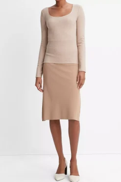 Cozy Scoop NK H Hazel Cream