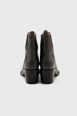 Jane Boots Glove Mouse