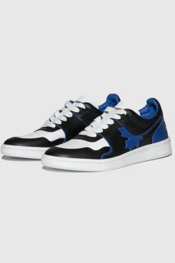 Lace Up Boxer Sneaker
