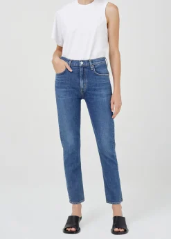 Merrel Jeans in Cinema