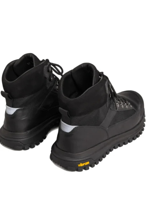 One Hiker Boot Black