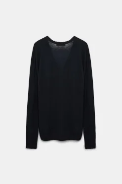 Pullover Delicate Statements