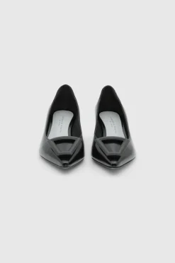 Pumps Moon
