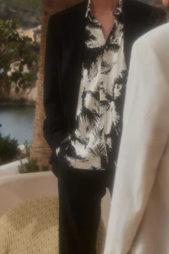 Shirt Palm
